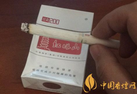 五颜六色的细支外烟